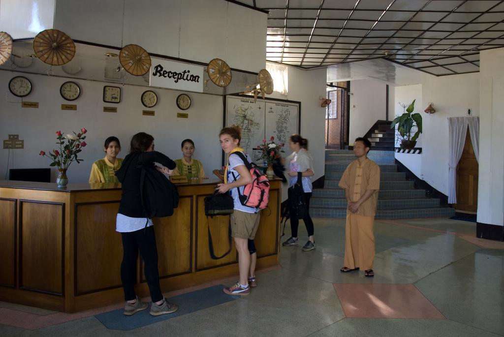 Global Grace Pindaya Hotel Exterior foto